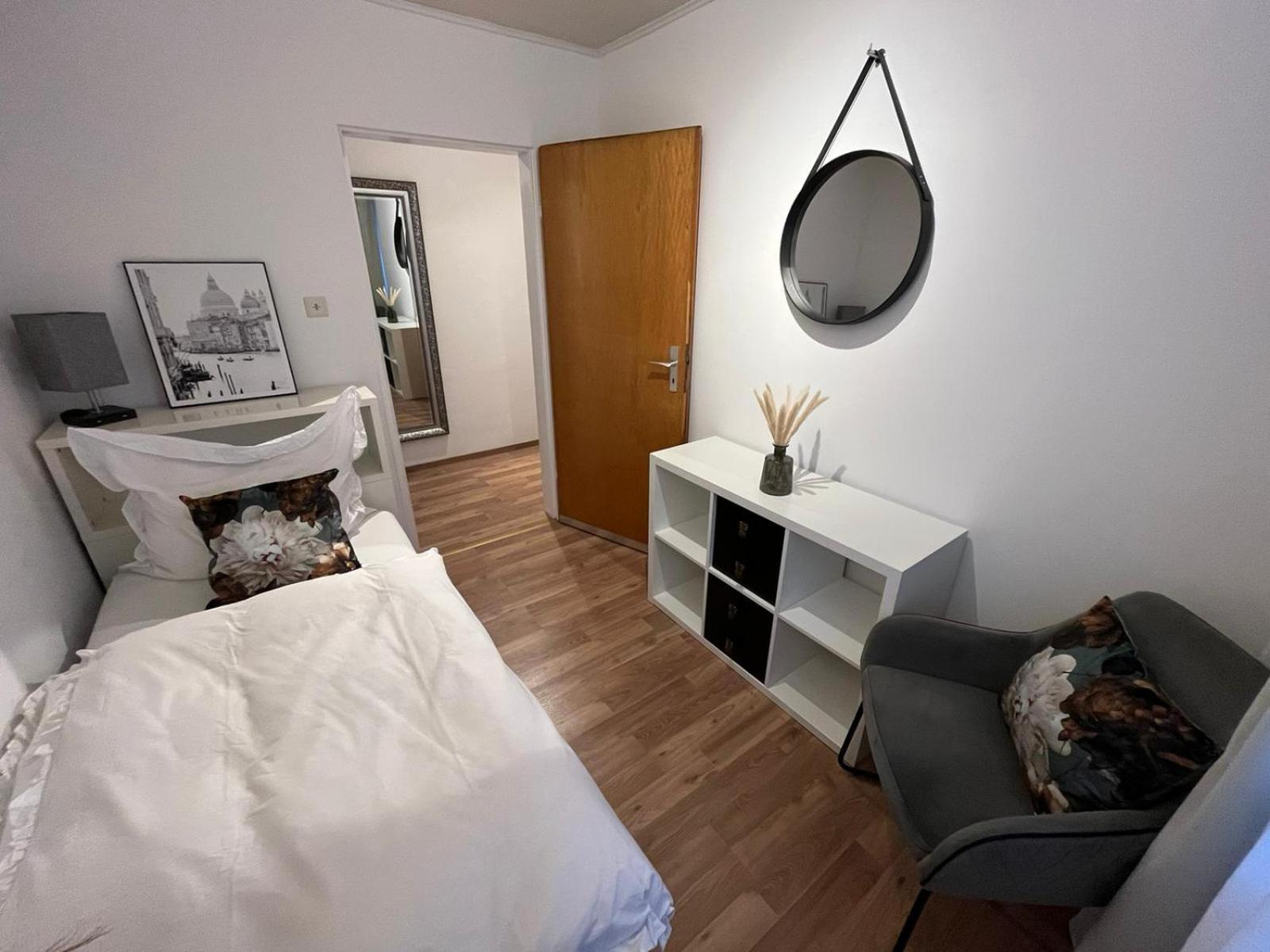Casa Inn Parkview - Relax & Chill - Perfect For Business Travel, Weekend Trip, Family&Friends, Dogs Lover, Romance, Layover Or Longstay Limburg an der Lahn Kültér fotó